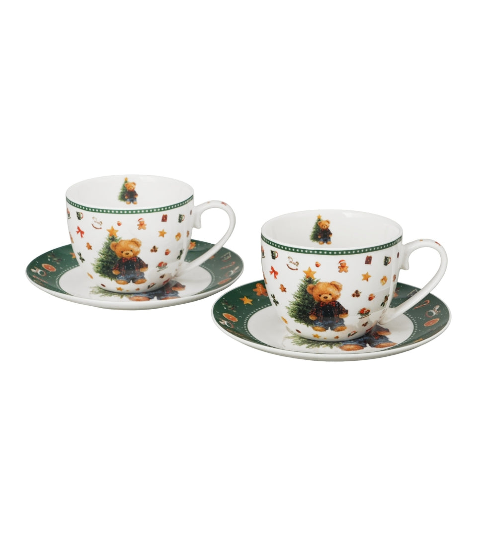 Karácsonyi macis porcelán csésze aljjal, 2 személyes szett 270 ml – Teddy Noel (díszdobozban)