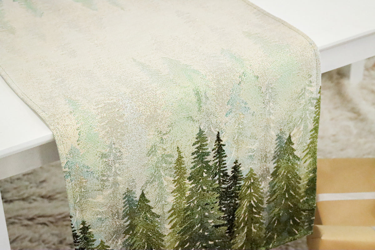 Karácsonyi asztali futó – Golden forest fenyőfás mintás asztali futó, 37×100 cm, gobelin, arany lurex