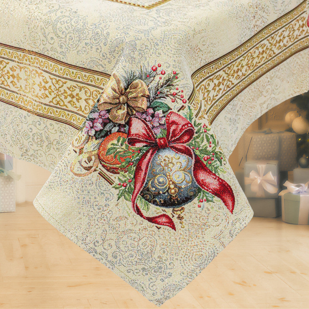 Karácsonyi asztalterítő – Amira karácsonyi gömbös, piros szalagos minta, 137×180 cm, gobelin, arany lurex