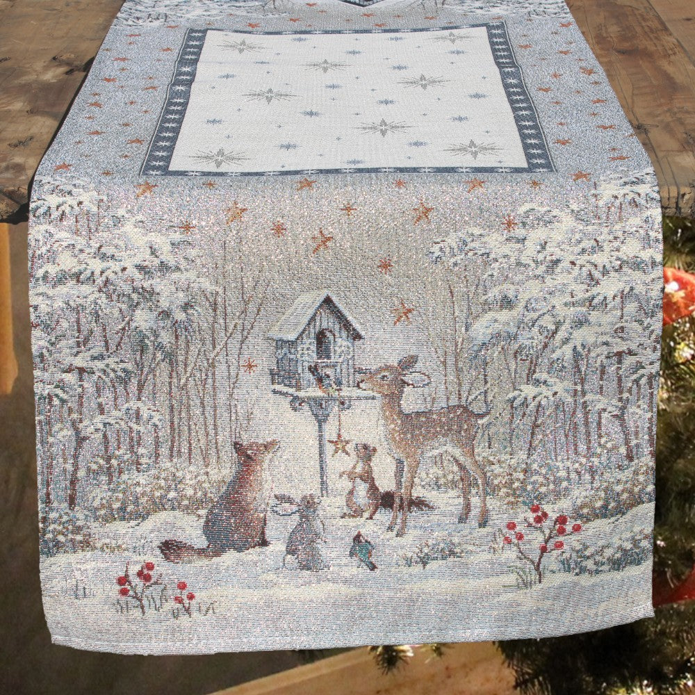 Karácsonyi asztali futó – Téli erdő mintás asztali futó, 44×140 cm, gobelin, ezüst lurex