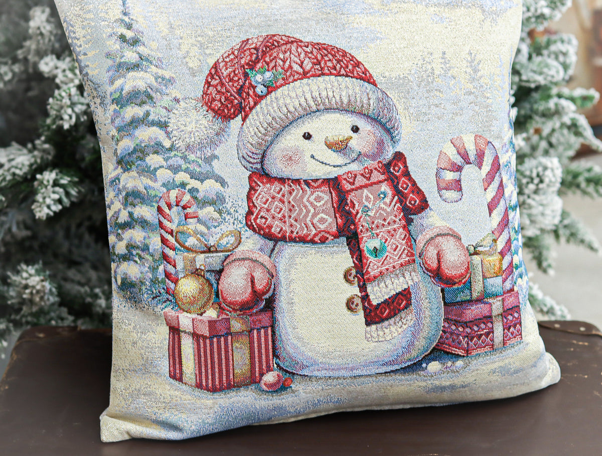 Karácsonyi díszpárnahuzat Piros sapkás, hóemberes, 45×45 cm – gobelin, ezüst lurexszel