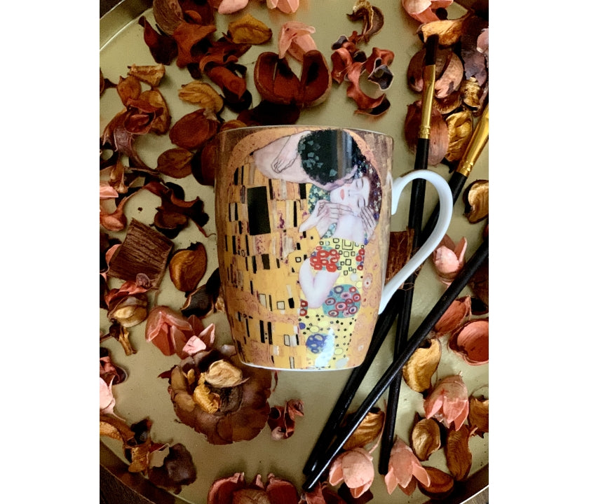Klimt porcelán bögre A Csók 390 ml díszdobozban