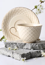 Veroni porcelán csésze 6 személyes szett díszdobozban Amber