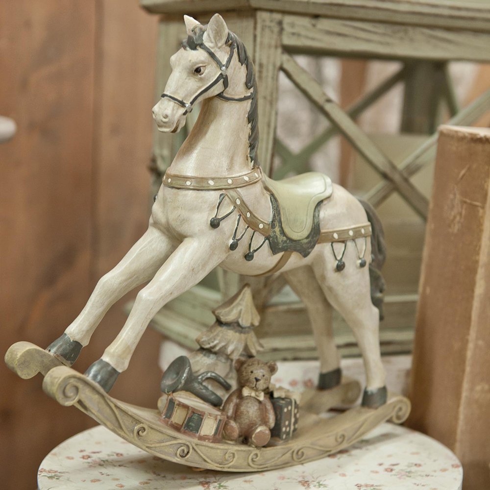 Karácsonyi hintaló figura 27 cm – fehér