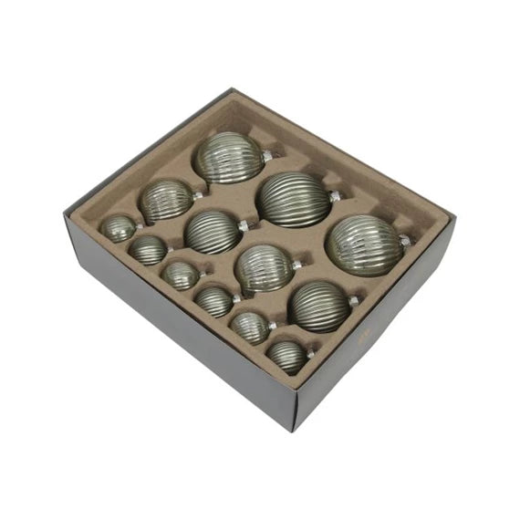 Karácsonyfagömb válogatás dombor mintával 4/6/8 cm (13 db-os szett) – gránitzöld, üveg