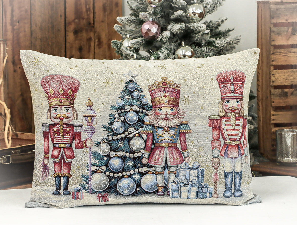 Karácsonyi díszpárna Pink diótörős, 50×70 cm – gobelin, lurex nélkül