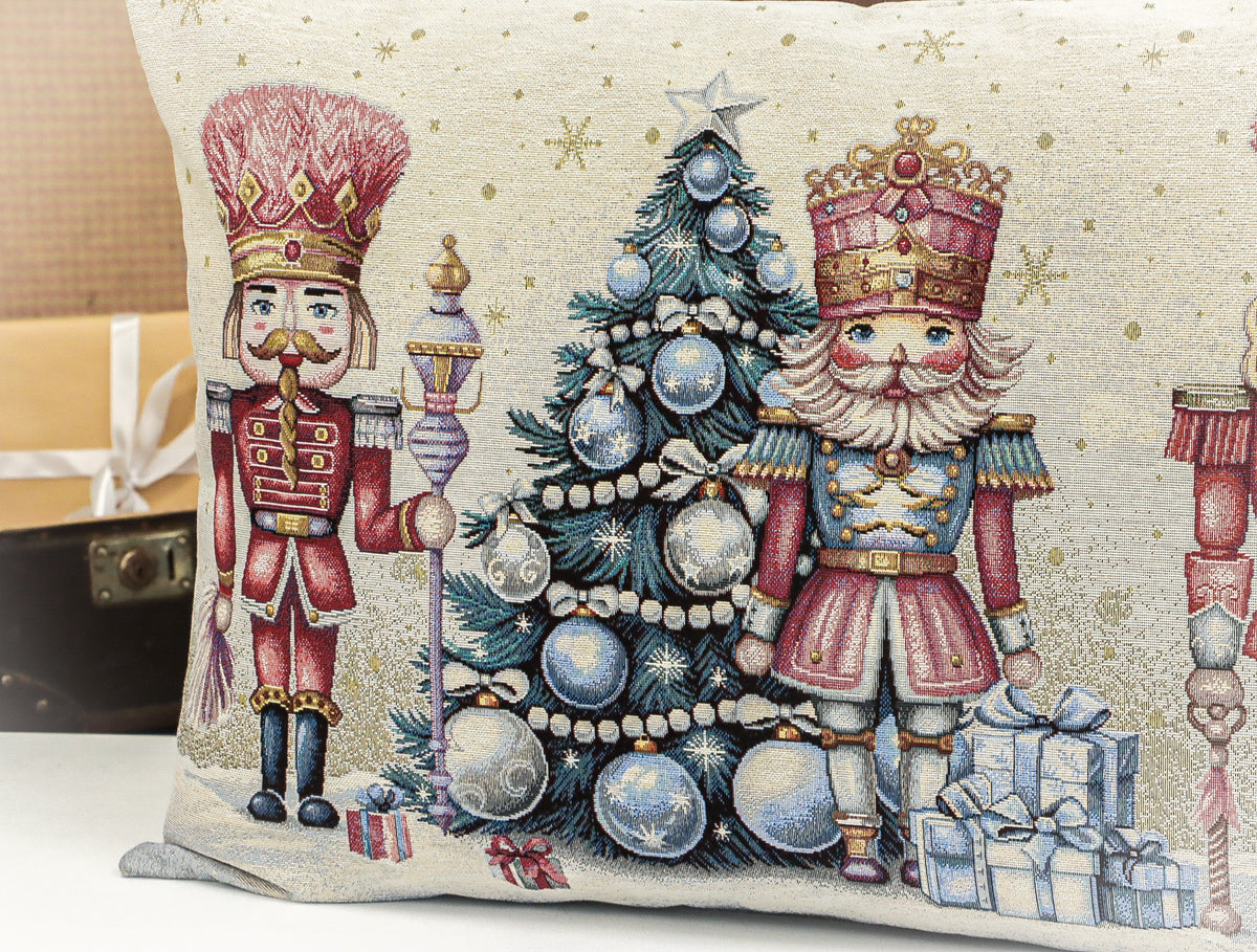 Karácsonyi díszpárna Pink diótörős, 50×70 cm – gobelin, lurex nélkül