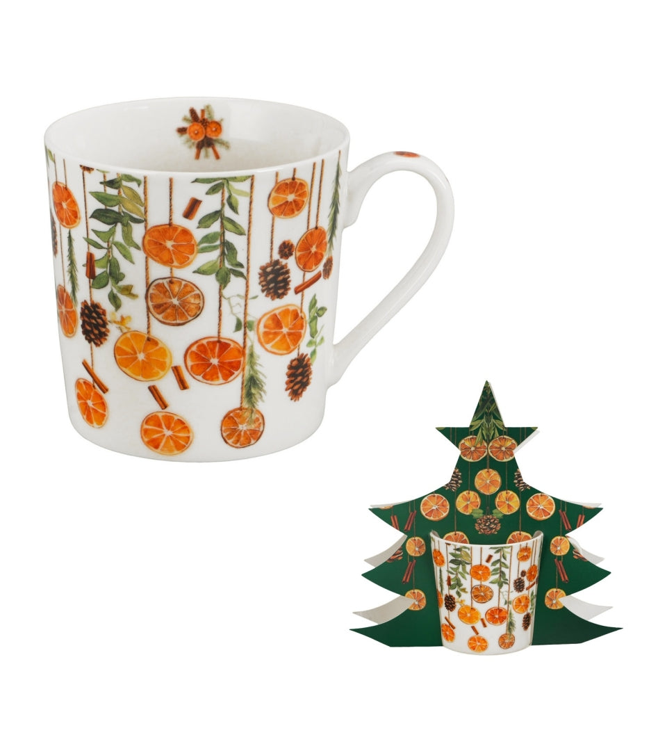 Téli gyümölcsös porcelán bögre 400 ml – Winter Fruits (fenyőfa alakú díszdobozban)